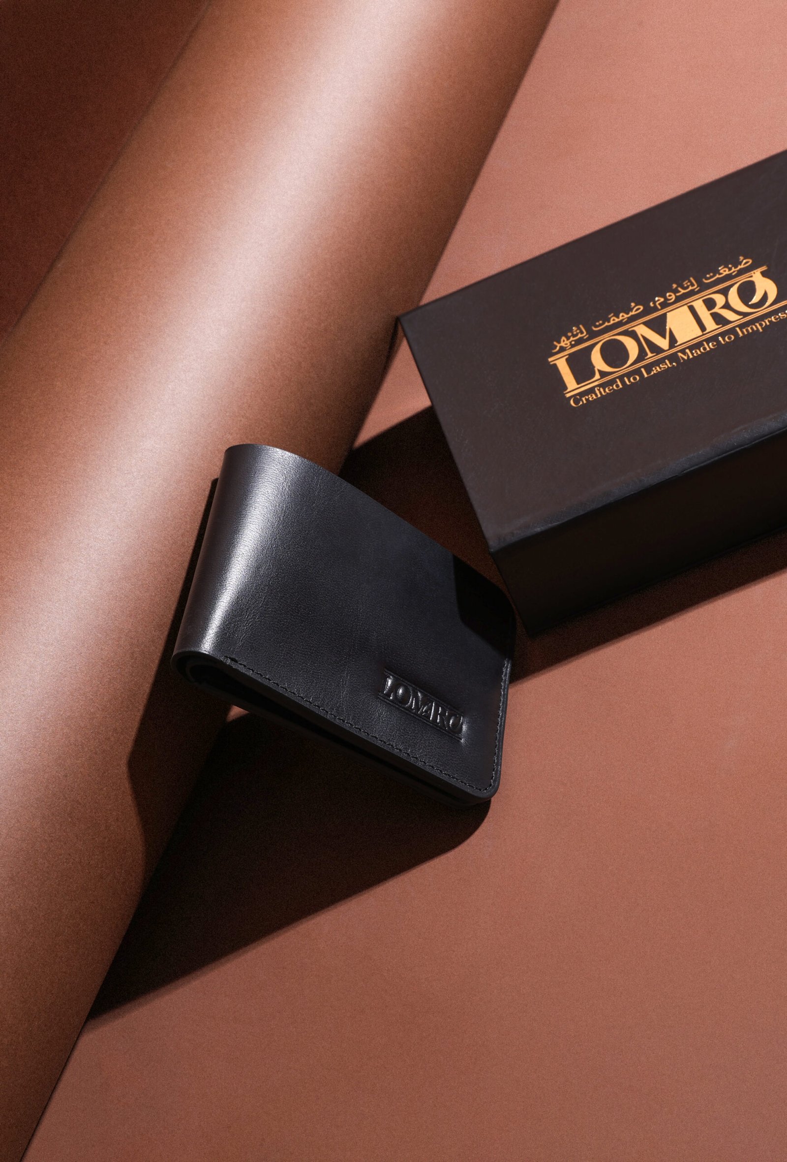 ClassicFold™ Genuine Leather RFID Wallet for Men – Slim Bifold, Secure & Durable - Image 2